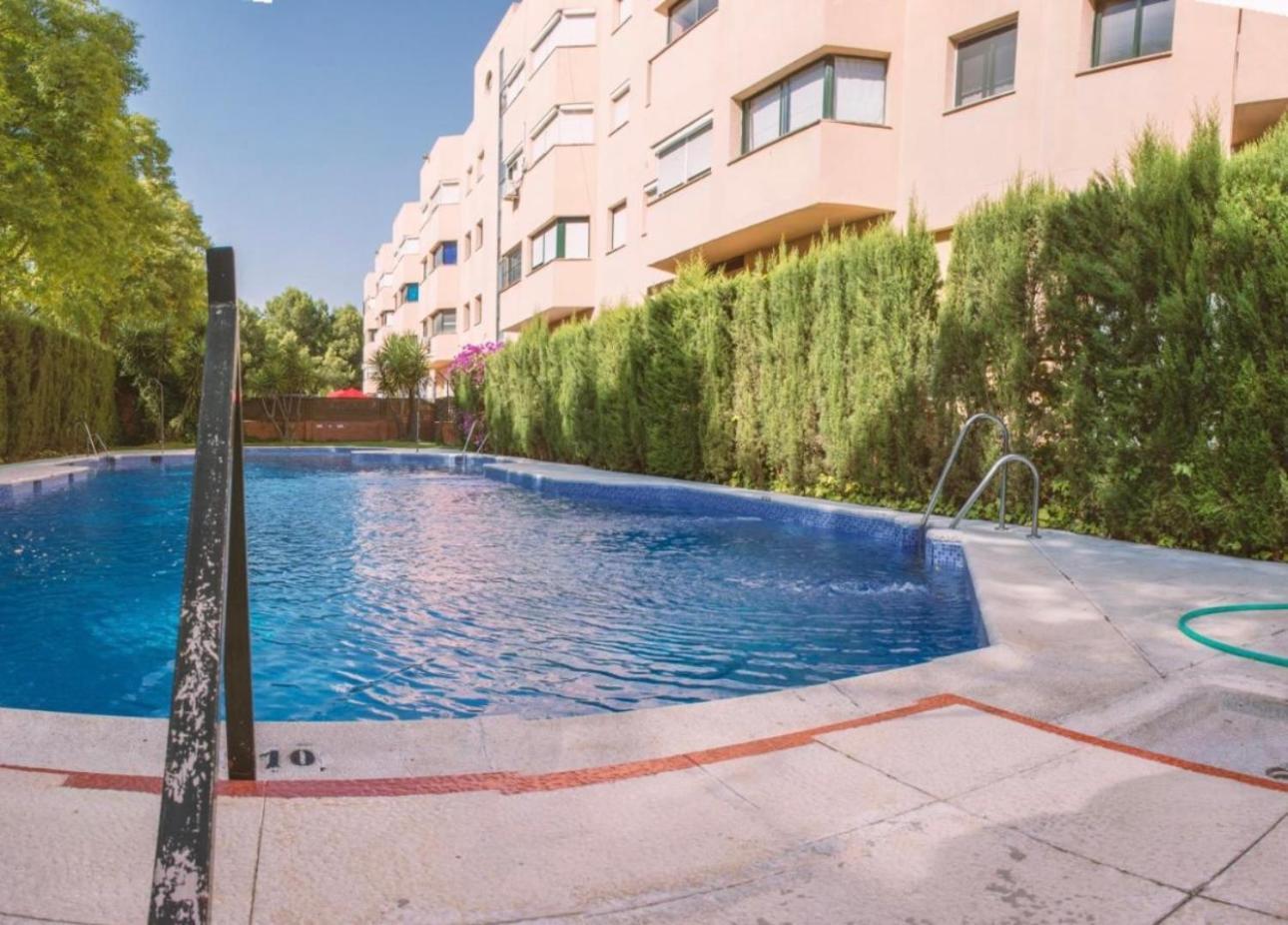 Apartamento Cerca Del Aereopuerto Севілья Екстер'єр фото